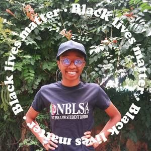 Meet your Posher, Jazmin